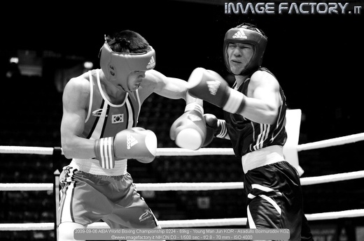 2009-09-06 AIBA World Boxing Championship 0224 - 69kg - Young Man Jun KOR - Asadullo Boimurodov KGZ